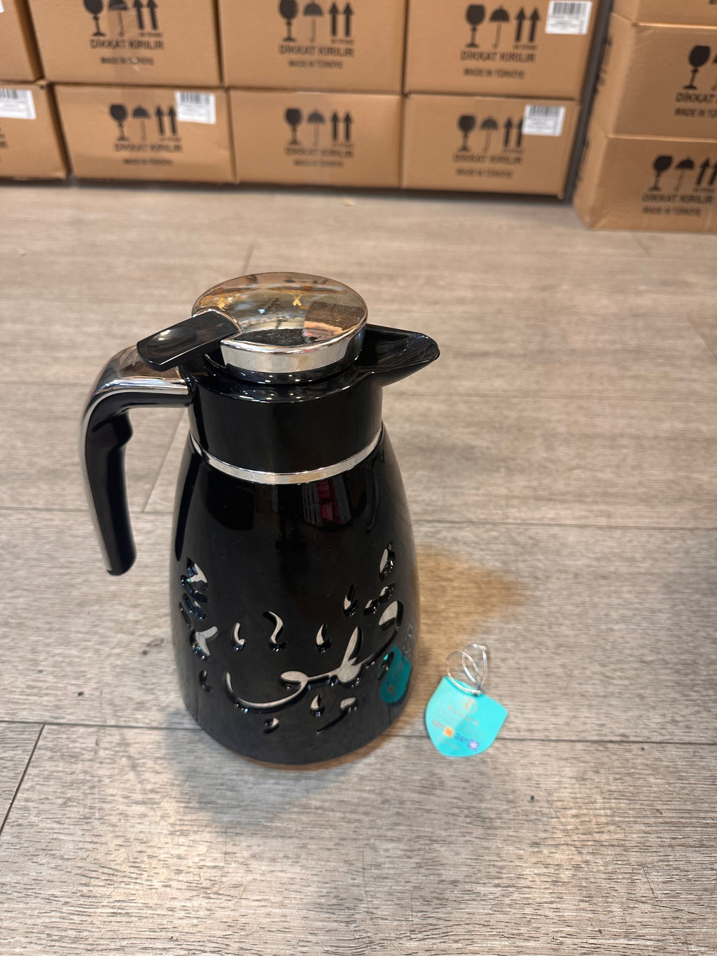 Decorative Glass-Lined Insulated Serving Jug with Handle – Black