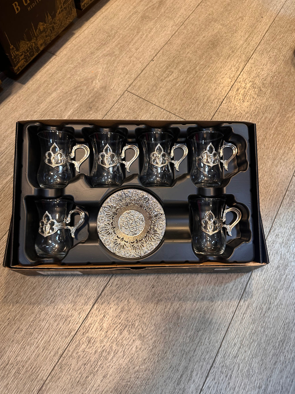 Busem Harman 6-Person Turkish Tea Glass Serving Set with Holders and Saucers